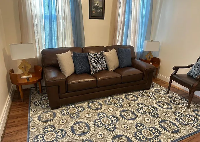 Genevieves Lovely Suite